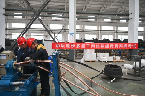 ��������־��������������ɷݶ��ܹ���λ�����������ݡ��ǡ����Ծ�